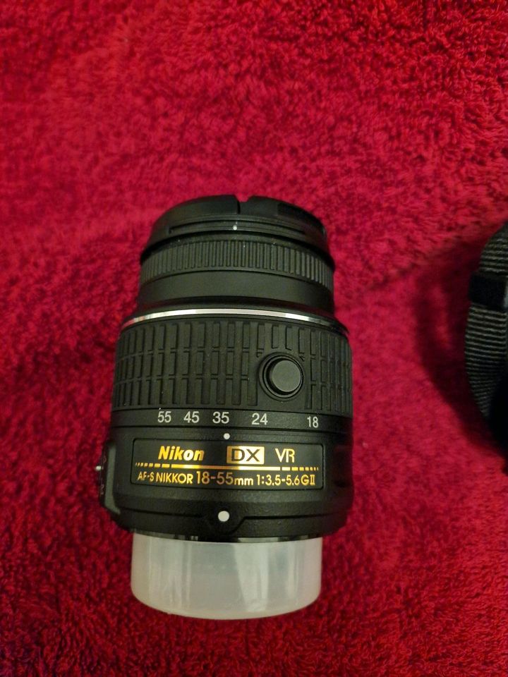 Nikon - D3300 VR II Kit in Berlin