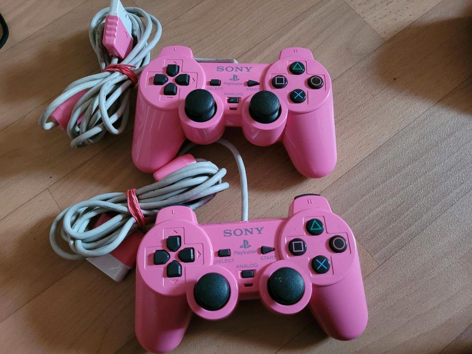 Playstation2 Pinke Controlller Limitiert im Top-Zustand in Berlin