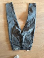 Moderne Jeans Hose grau wie neu gr 34 Pageone Nordrhein-Westfalen - Minden Vorschau