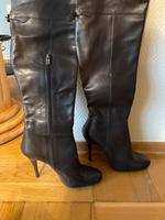 Dunkelbraune Stiefel mit Absatz Saarland - Homburg Vorschau