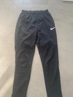 Nike Sporthose Gr.S Hessen - Maintal Vorschau