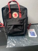 Rucksack schwarz mit roten Riemen Nordrhein-Westfalen - Siegburg Vorschau