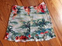 Zara Shorts Tiki Palmen Aloha Rockabella Style XS *NEU* Schleswig-Holstein - Flensburg Vorschau