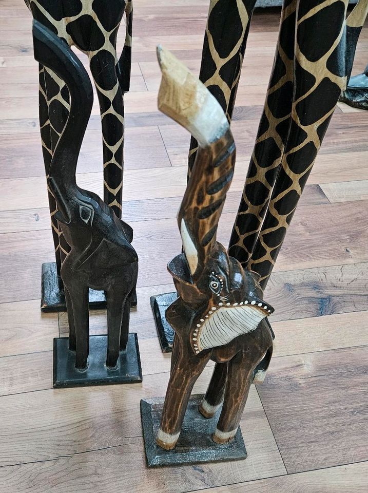 Deko Afrika große Giraffen Elefanten in Schönheide