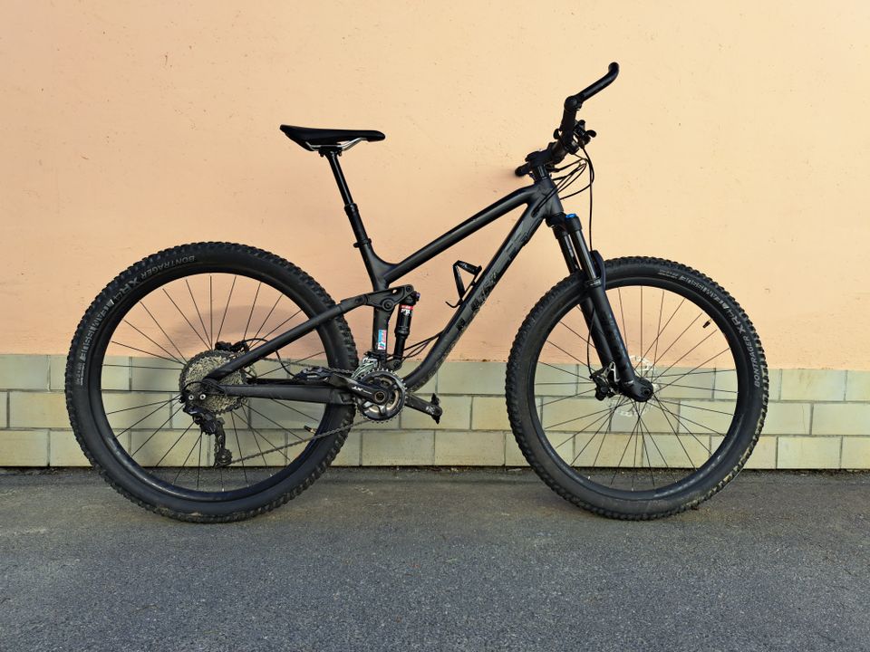 Trek Fuel EX 8 29" Herren Rahmengröße M in Grafenau