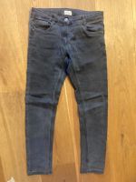 Jungen jeans grau alive gr 146 schwarz w neu Bayern - Kronach Vorschau