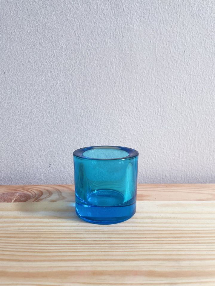 Vintage Marimekko Teelicht Glas Blau Space Age Y2K Kerze Kivi in Berlin