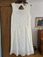 Eierschalefarbenes Sommerkleid von More & More Saarland - Saarlouis Vorschau