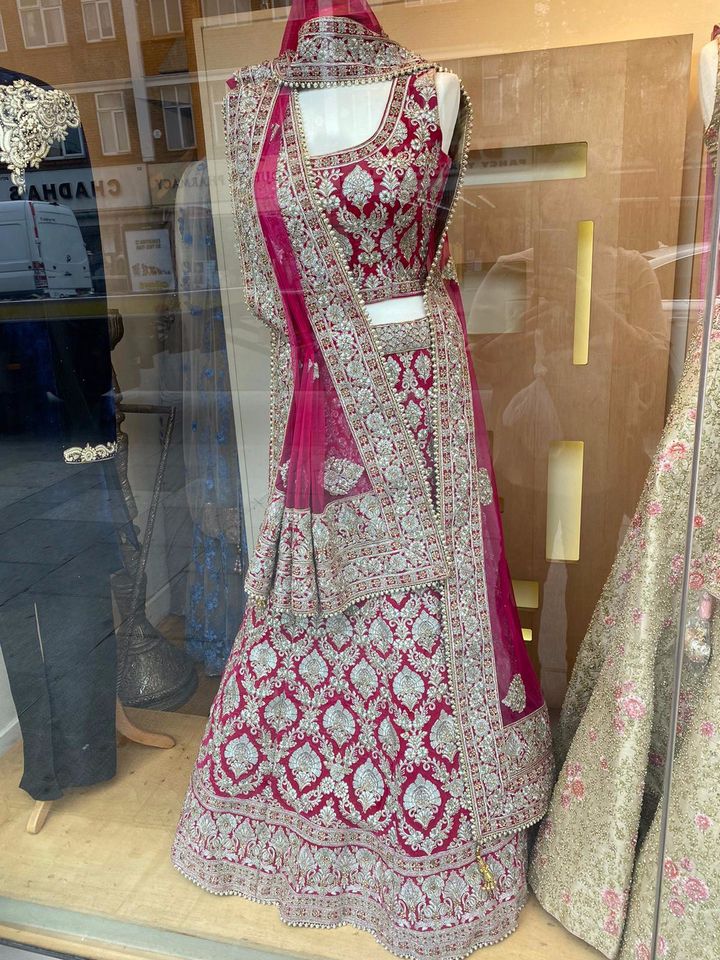 Lengha, Indisches Kleid in Zolling