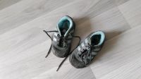 Adidas Wildleder Halbschuhe Gr.20 grau/hellblau Ludwigslust - Landkreis - Ludwigslust Vorschau