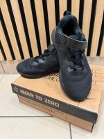 Nike Revolution 6 Jungen Schuhe Sneaker Größe 30 neuwertig Niedersachsen - Laatzen Vorschau