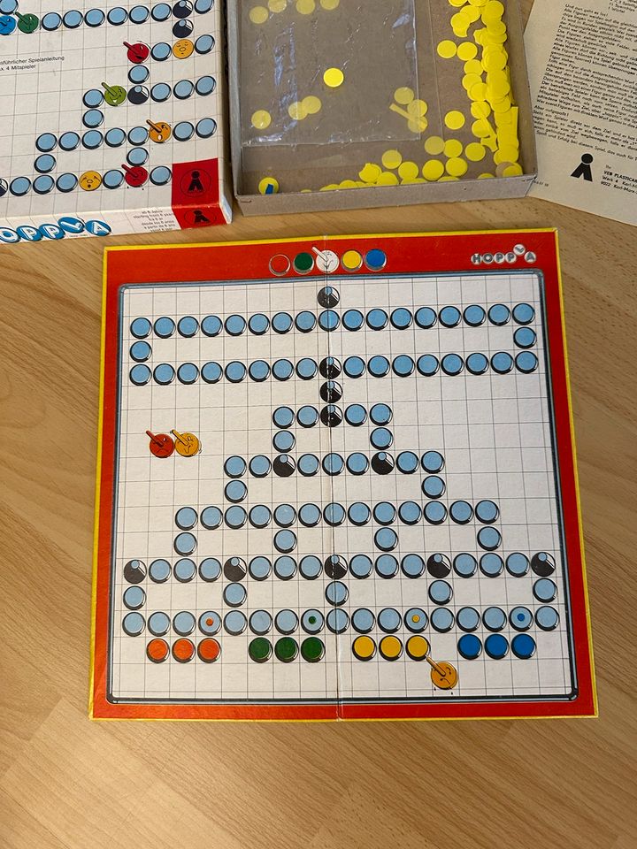 Gesellschaftsspiel DDR „Hoppla“ in Hannover