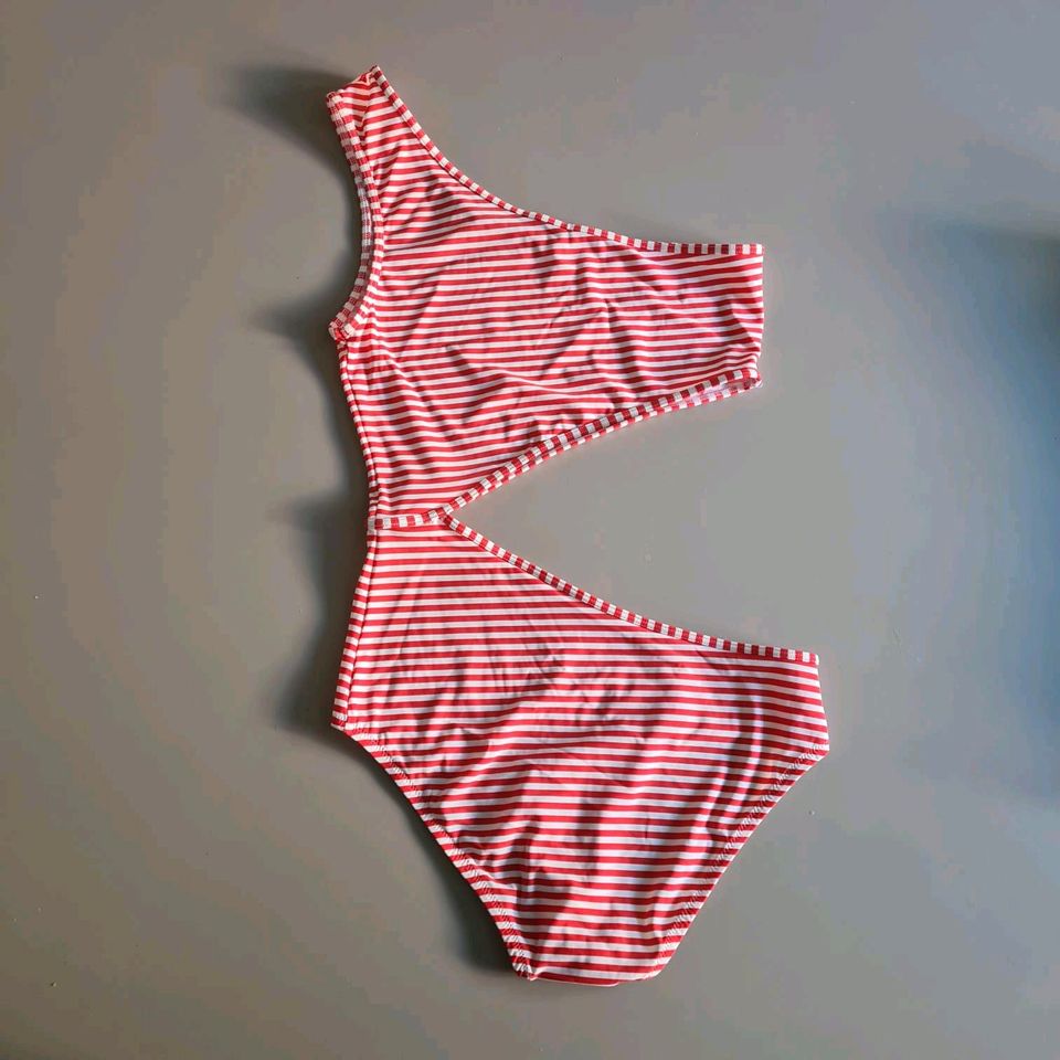 Badeanzug   -Tankini -Einteiler -von TEZENIS  -Gr. M  -Top Zust in Neubiberg