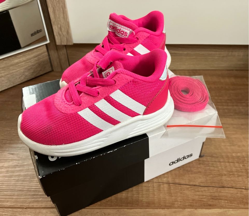 Adidas Turnschuhe 21 pink Lite Racer 2.0 in Chemnitz