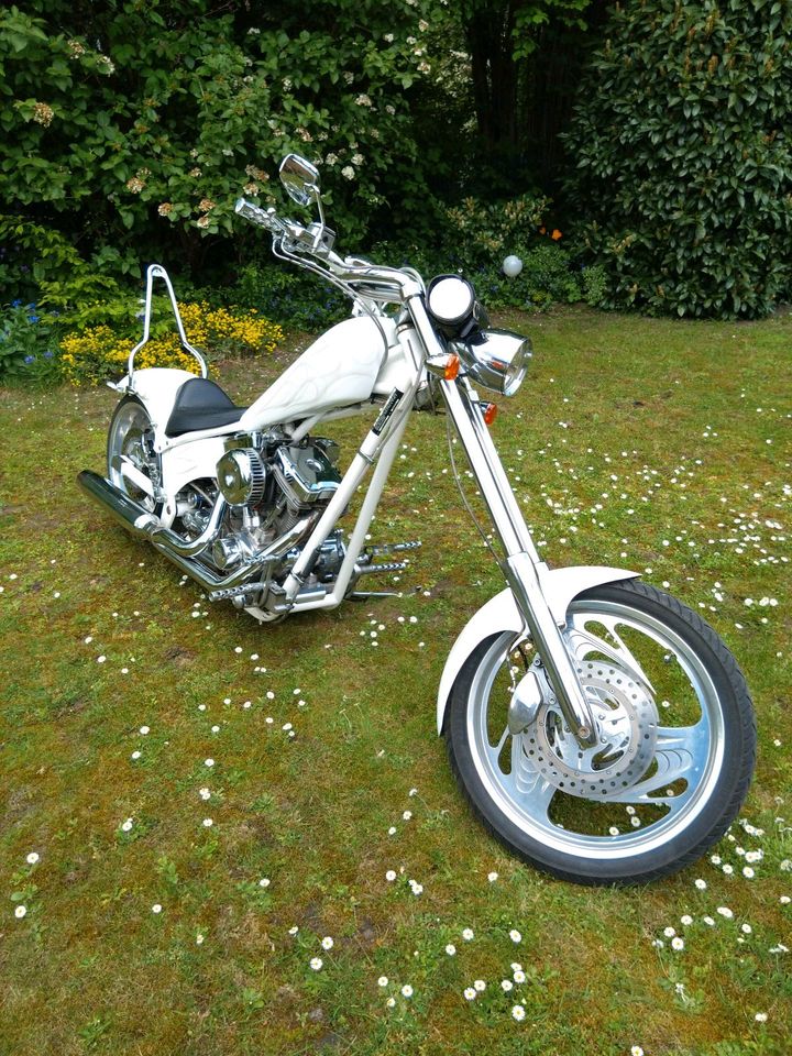 American Ironhorse Perlmutt weiss Texas Chopper Highnecker in Hamburg