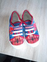 Hausschuhe Schuhe Gr. 32 Spiderman Niedersachsen - Loxstedt Vorschau