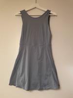 Hellblaues Tennis Kleid von Halara in Größe S Hessen - Bad Vilbel Vorschau