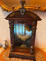 Antike schöne Uhr Tischuhr mit Messing Ornamenten Rheinland-Pfalz - Germersheim Vorschau