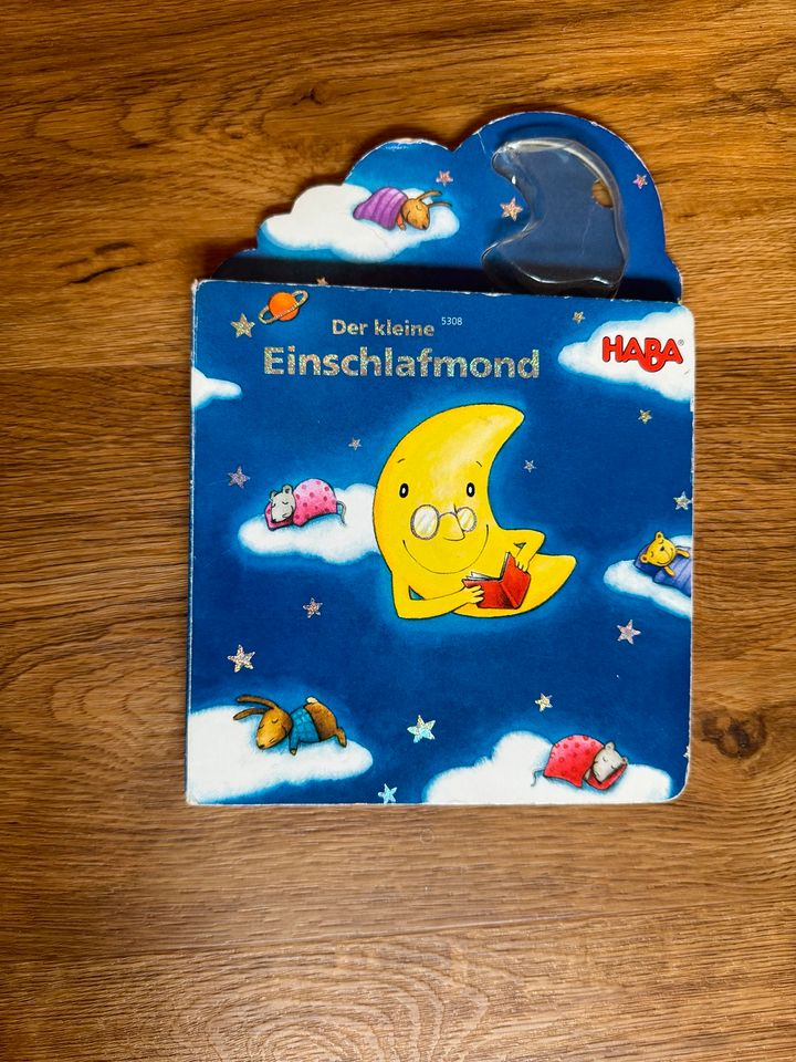 Verschiedene Kinderbücher in Essingen