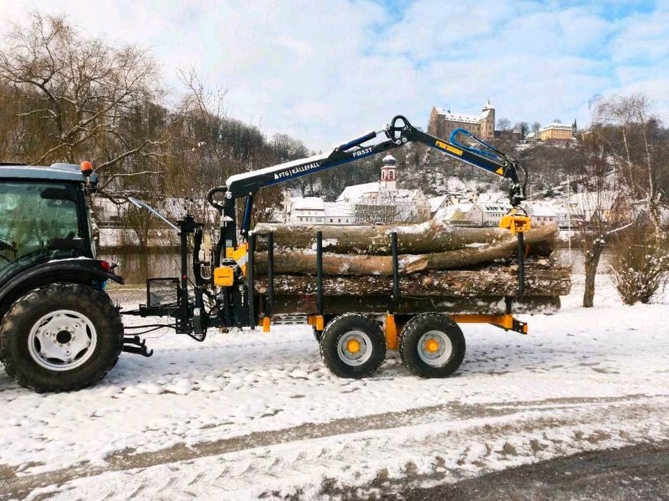 Forstservice Häckseln Mulchen Bauplatz Rodung Hecken schneiden in Marktheidenfeld