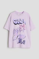 H&M Oversized T-Shirt mit Schmetterlings-Print, Flieder, Gr. 158 Sachsen-Anhalt - Halle Vorschau