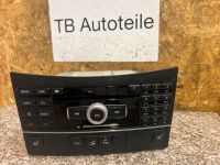 Mercedes Benz W207 W212 Headunit Navi CD A2129008404 Nordrhein-Westfalen - Bottrop Vorschau