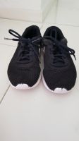 NIKE Sportschuhe Sneaker Gr. 35,5 Bonn - Lessenich Vorschau