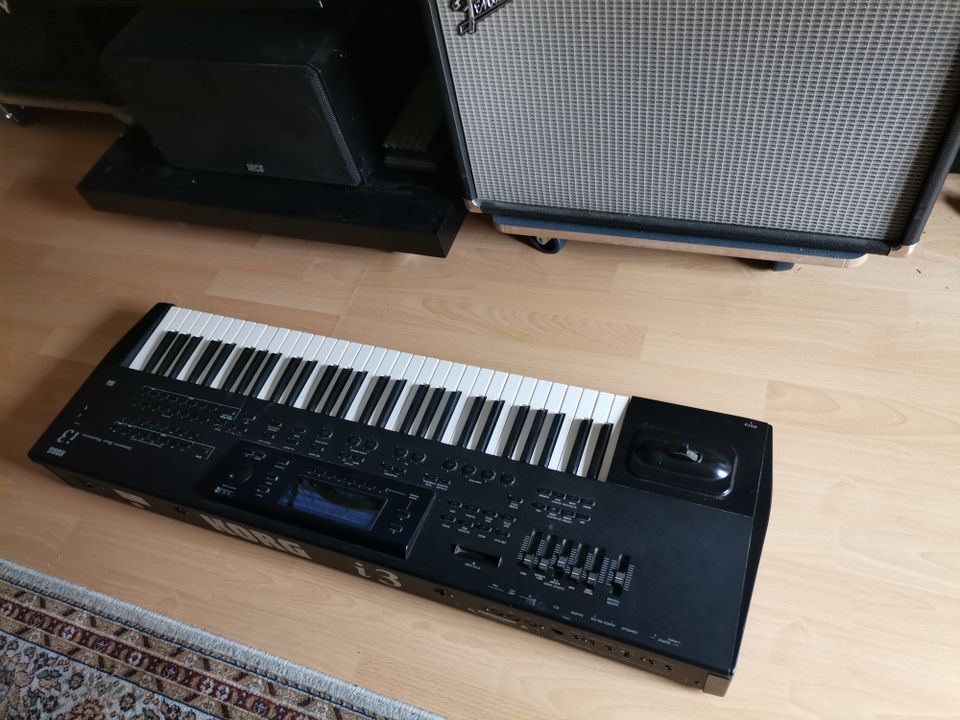 Korg i3 Synthesizer Keyboard Workstation zu verkaufen in Nürnberg (Mittelfr)