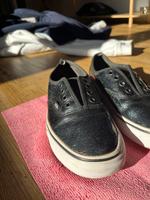 Vans Glitzernde Schuhe Sneaker schwarz 36,5 EU Essen - Essen-Borbeck Vorschau