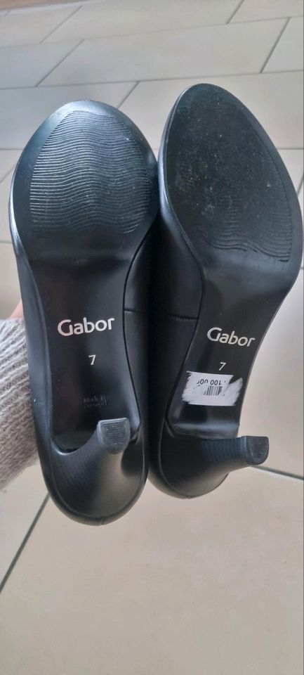 Gabor Pumps schwarz Größe 7 40,5 wie neu in Geseke