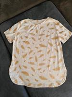 Weißes T-Shirt mit  Goldfedern Gr.  M Baden-Württemberg - Lichtenau Vorschau