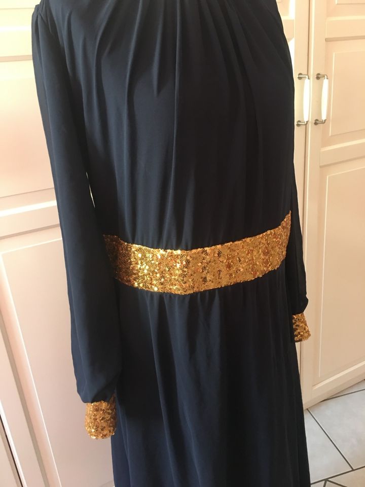 Neu Kleid Größe XL in Essen