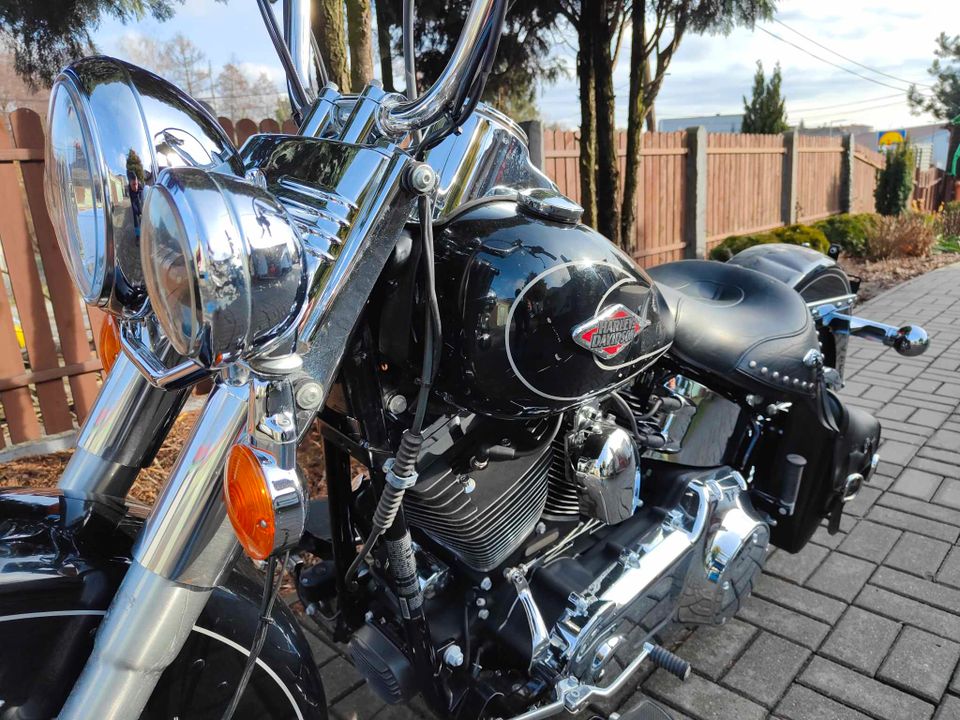 Harley Davidson 2011 FLSTC 96 cubic nur 16900 mill in Bremerhaven