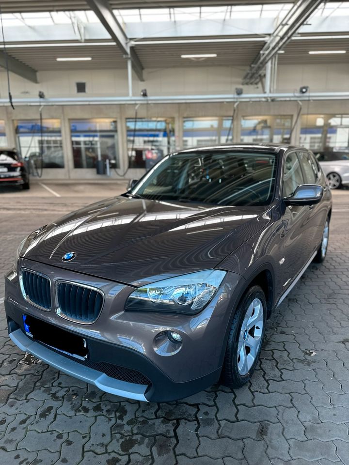 BMW X1 - xDrive20d - 4x4 in Hildesheim