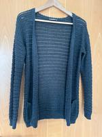Orsay Strickweste Strickjacke Gr. XS grau/glitzer Bayern - Gersthofen Vorschau