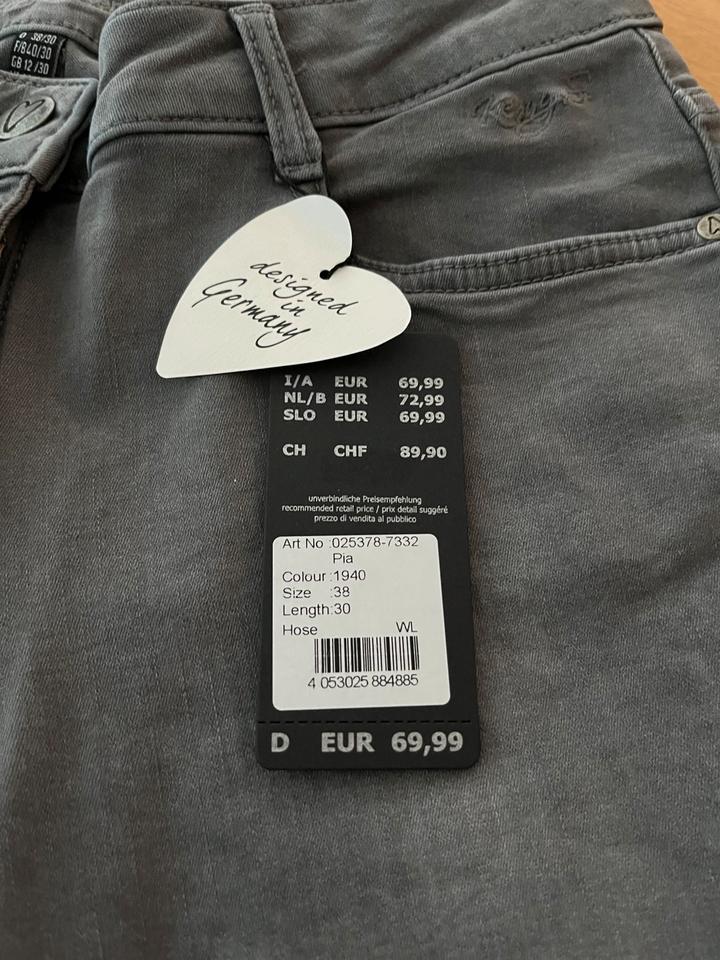 Graue Jeans Hose, Neu, Kenny S. Mod. Pia,Gr. 38 Länge: 30, Damen in Oyten