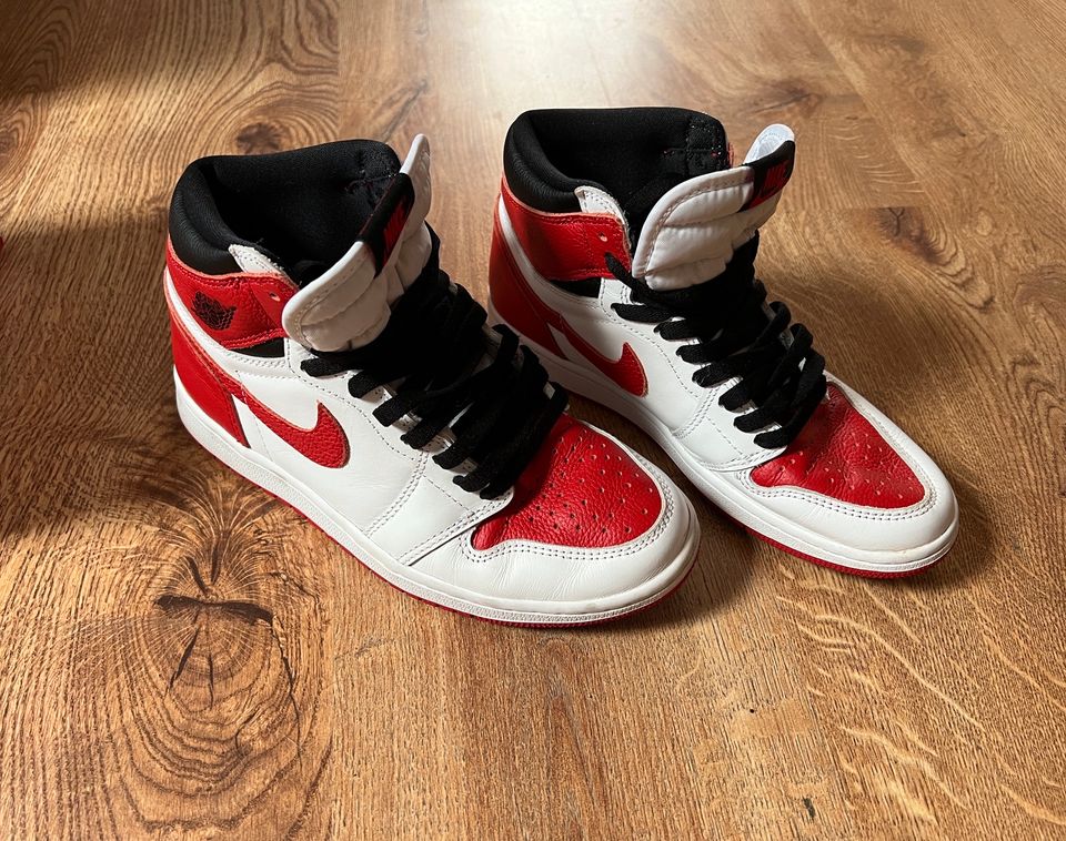 Nike Jordan 1 University Red in Gösen bei Eisenberg