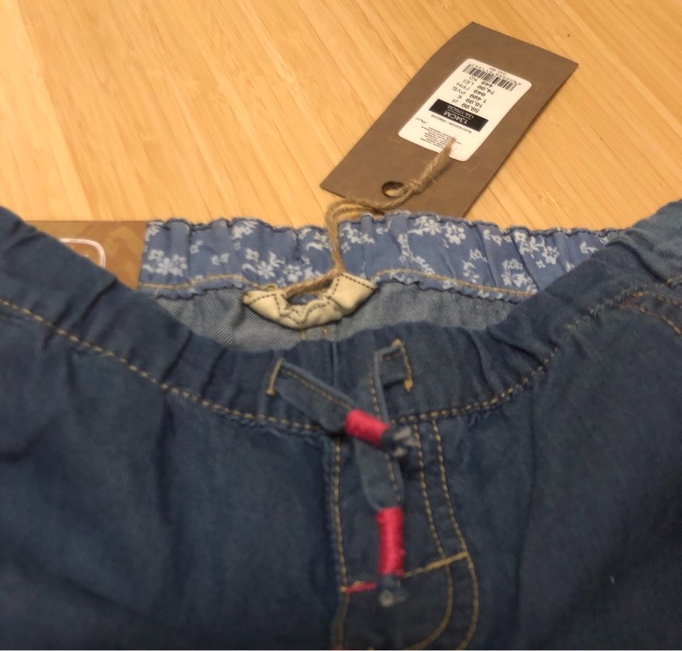 NEU Jeans Größe 134 in Hamburg