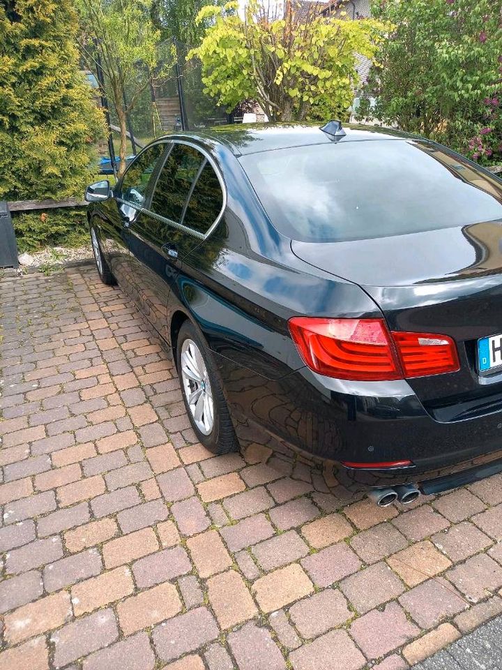 BMW efficient dynamic 5er, schwarz in Lehrte