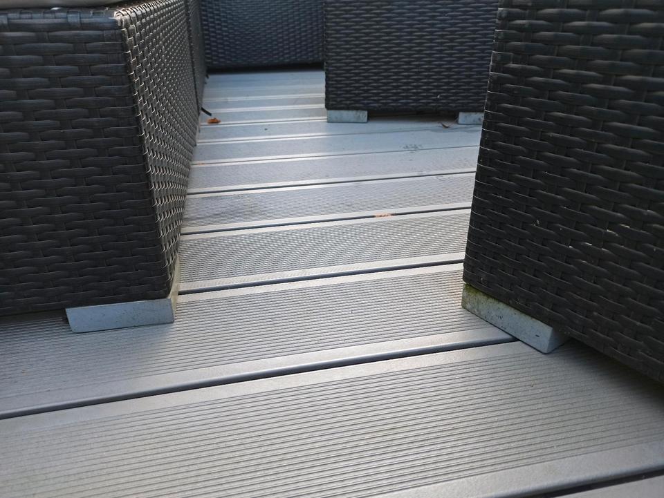Anthrazit Polyrattan Luxus Gartenlounge XXL mit Gebrauchsspuren in Burgwedel