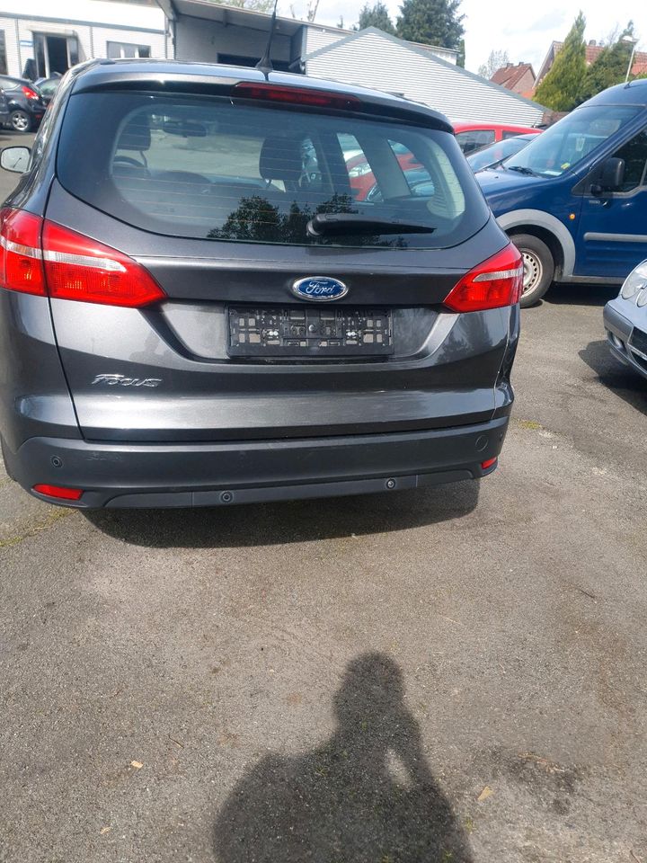 FORD FOCUS 1.5 TDCI  AUTOMATIC  TÜV NEU in Westerstede