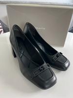 Tamaris Pumps 38 schwarz NEU OVP Sachsen - Chemnitz Vorschau