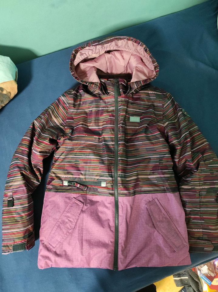 Skijacke/ Winterjacke LEGOWEAR Gr. 152 wie NEU in Zwickau