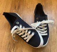 Blaue Calvin Klein Jeans Damen Low Sneaker Größe 38 (EU) wie NEU Sachsen-Anhalt - Halle Vorschau