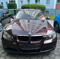BMW 318i e90 TÜV Neu mit orginale felgen Bayern - Augsburg Vorschau