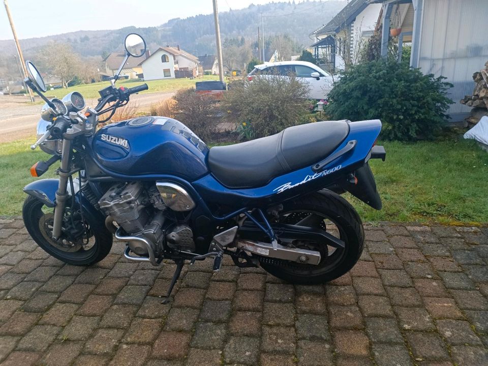 Suzuki GSF N600 Bandit, Naked Bike,78PS, gepflegter,guter Zustand in Sonnenberg-Winnenberg