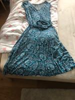 Kleid Damengrösse 36 Sachsen - Radebeul Vorschau