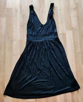 schönes, schwarzes H&M Kleid  Gr 38 Leipzig - Engelsdorf Vorschau