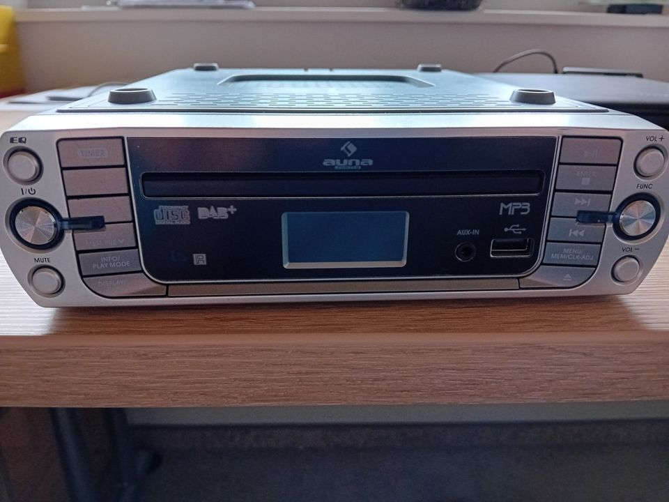 DAB+ Küchenradio Unterschrank BlueTooth USB CD von auna in Ebern