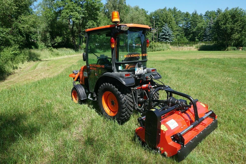 Traktor mit Schlegelmulcher mieten - 180 € / Tagesmiete in Kreischa